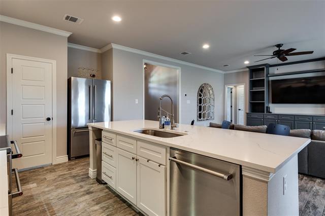 Building Photo - 910 White Marlin Dr