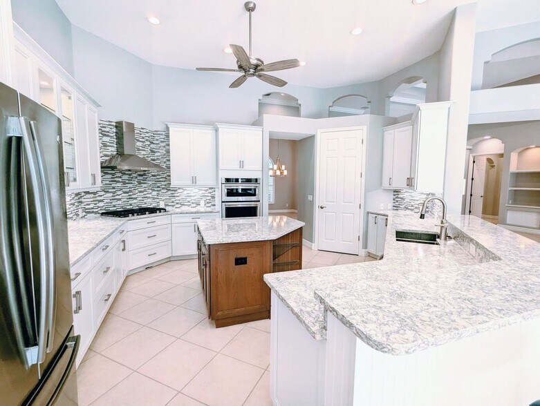 Building Photo - 7934 Royal Birkdale Cir