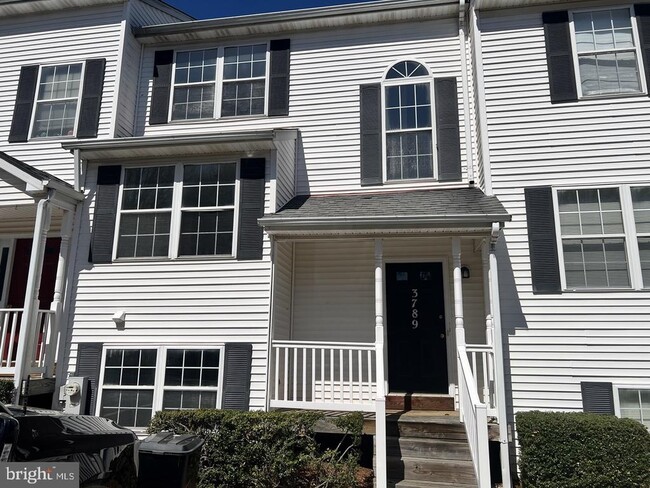 Primary Photo - 3789 Harbor Rd