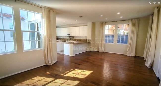 Building Photo - 8421 Kern Crescent