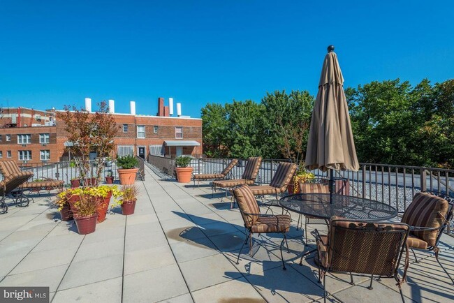 Building Photo - 2500 Q St NW