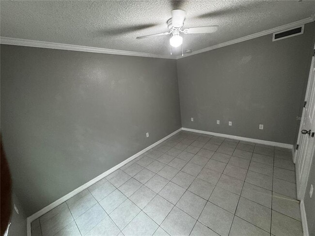 Building Photo - 307 Oak Rose Ln