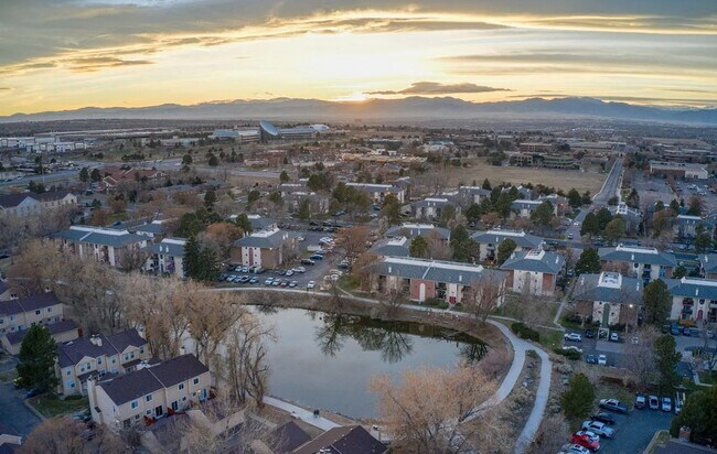 Building Photo - 1 MONTH FREE!! 2B/1B Upper Level Condo in Cottonwood Villas - Available NOW!