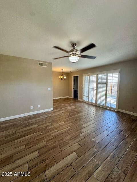 Building Photo - 5911 W Townley Ave