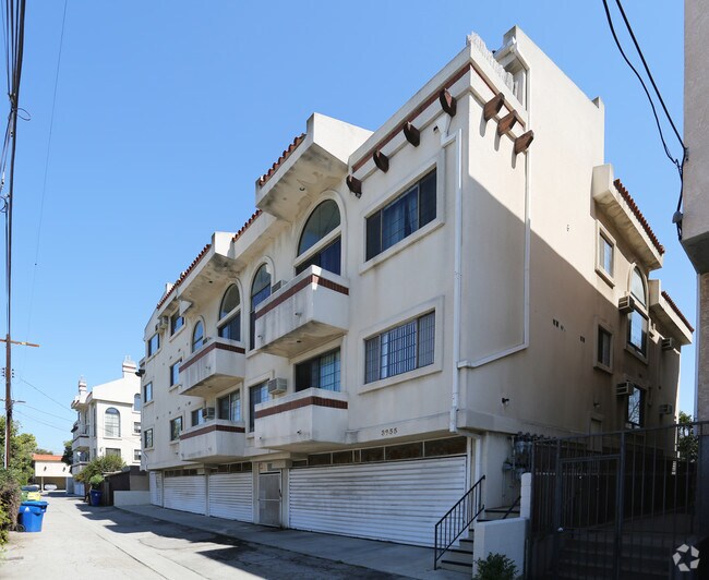 Building Photo - 3855 Inglewood Blvd