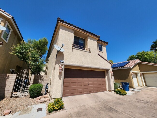 Building Photo - Beautiful Home in Summerlin