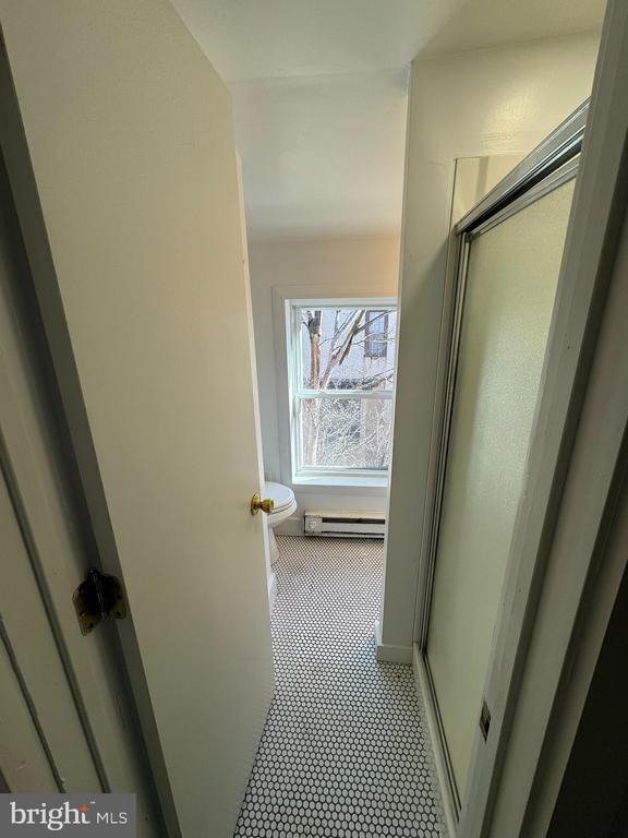 Building Photo - 1600 Pine St