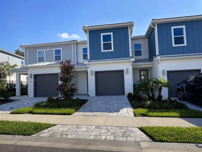 Building Photo - 7821 Spectrum Dr
