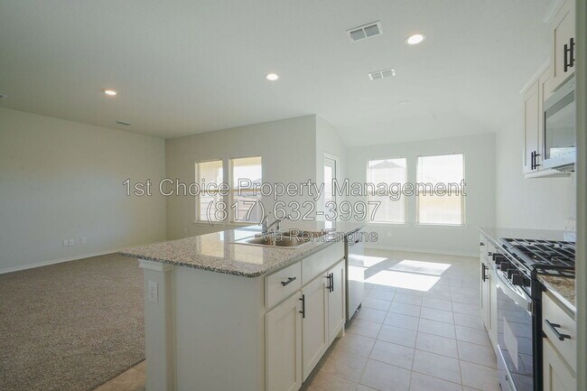 Building Photo - 713 Spaulding St