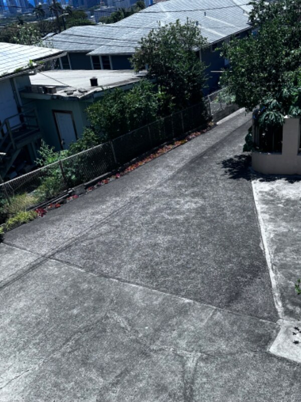 Building Photo - 954 Alewa Dr