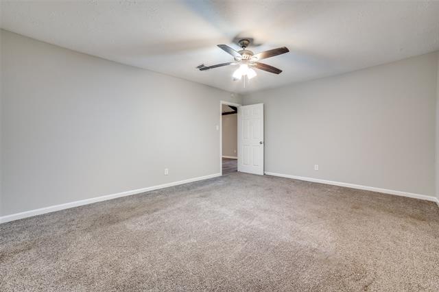 Building Photo - 631 Mosswood Dr