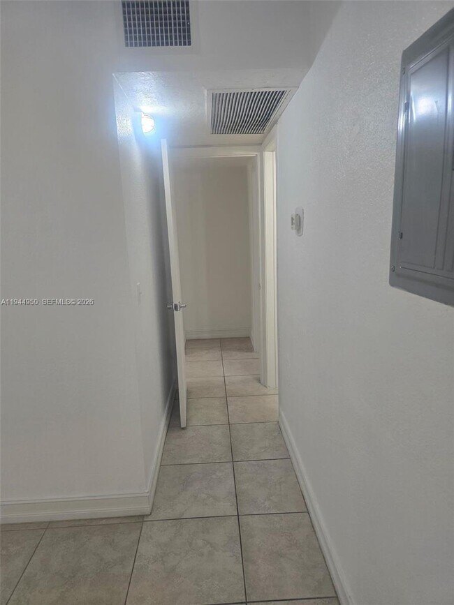 Building Photo - 2401 Van Buren St