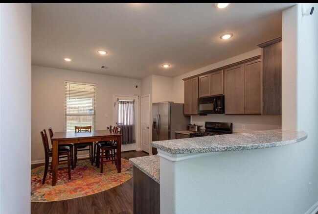 Building Photo - 14212 Sedona Rdg Dr