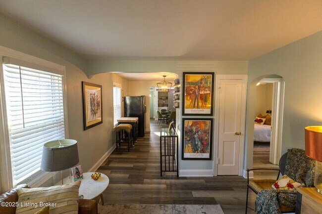 Building Photo - 720 Gheens Ave