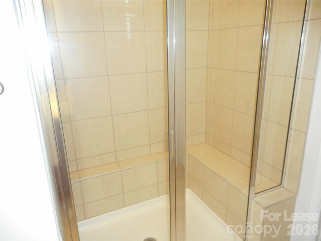 Building Photo - 5522 Harris Cove Dr