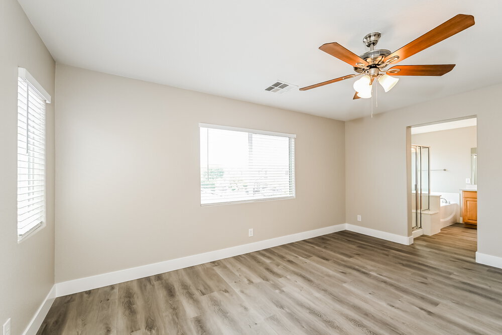 Building Photo - 9047 Wine Cellar Ave