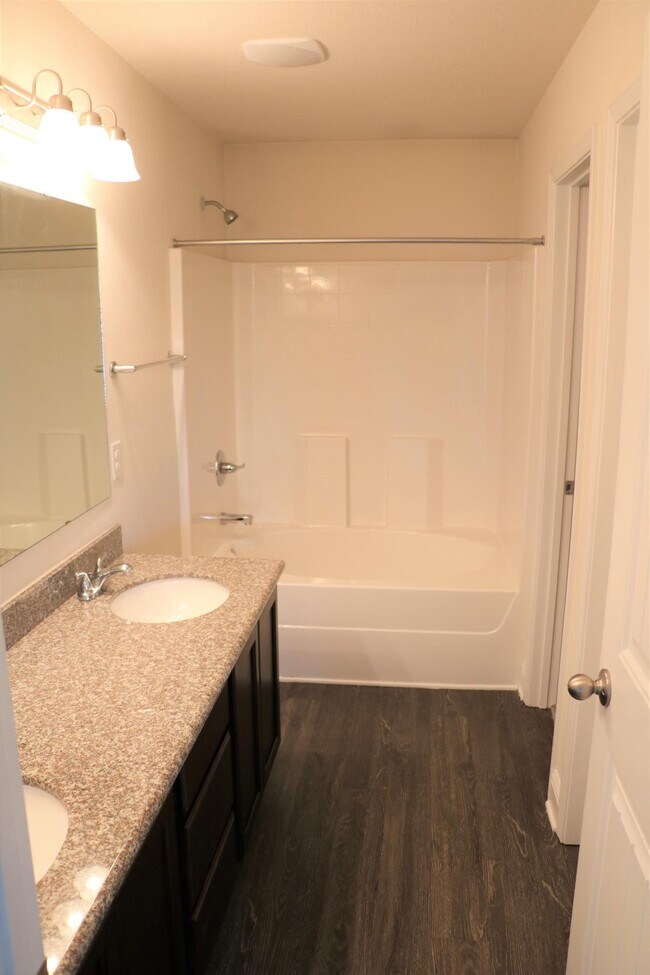 Building Photo - 6393 Redberry Dr