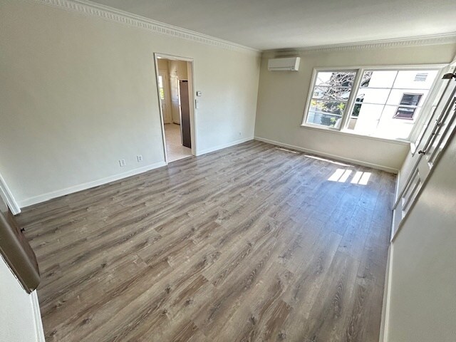 Light and Bright! - 624 N Spaulding Ave