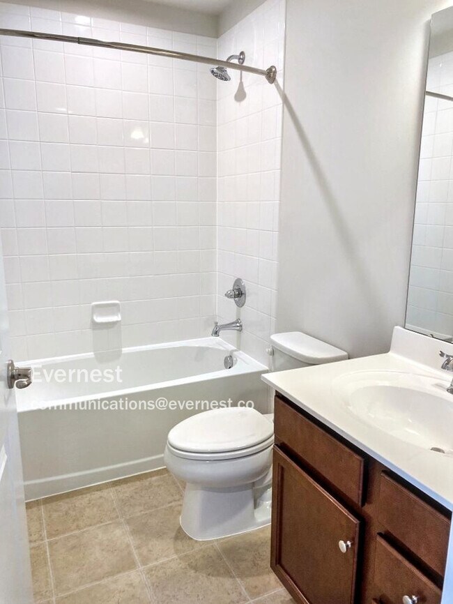 Building Photo - 8433 Devries Ln