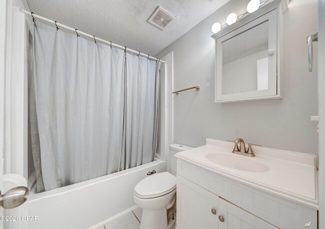 Building Photo - 1125 Bradley Cir