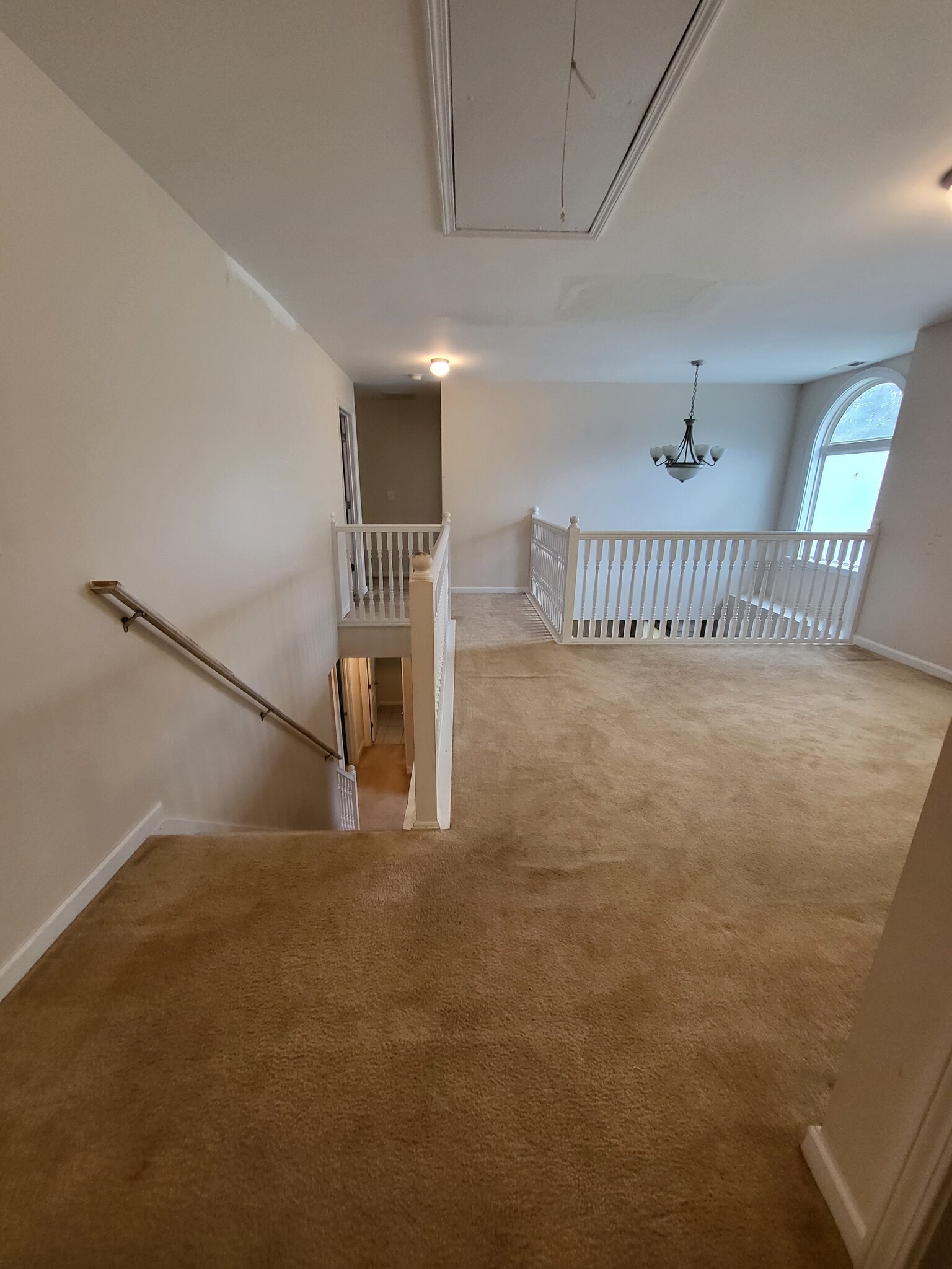 Building Photo - 316 Yorkshire Trce