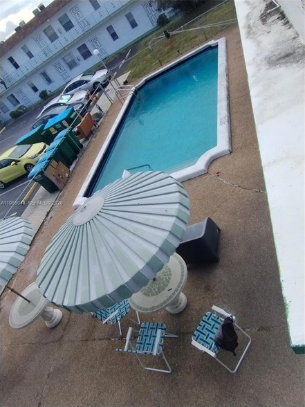 Building Photo - 2225 Polk St