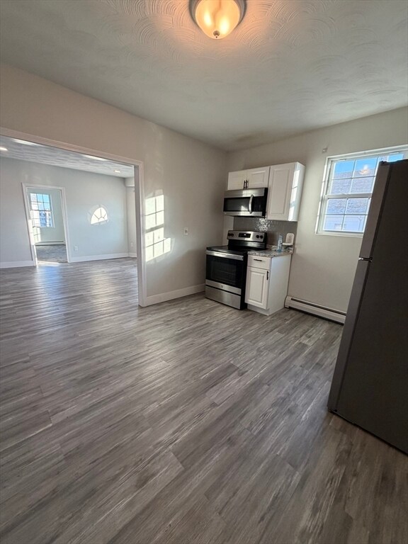 Building Photo - 539-541-541 N Front St