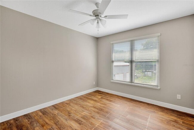 Building Photo - 1604 Rowland Dr