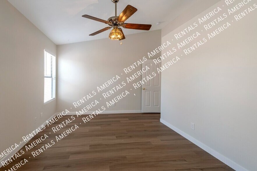 Building Photo - 2350 E Nunneley Ct