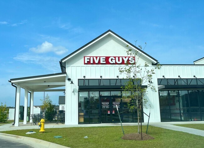 Building Photo - Beautiful 4 bedroom home in Settlement at Shoe Creek