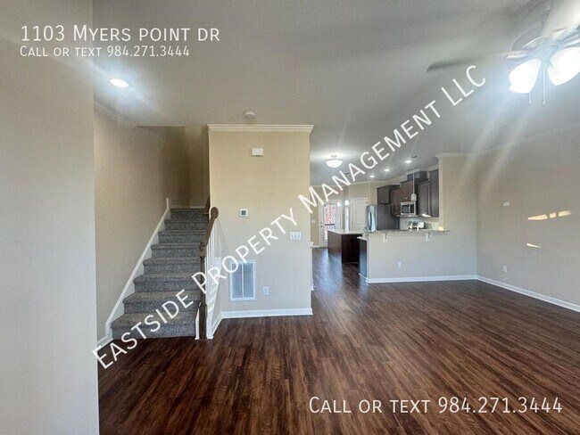 Building Photo - 1103 Myers Point Dr