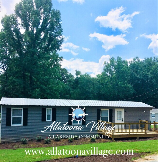 Building Photo - Custom Renovation 2BR/1Bth Lakeside Home w...