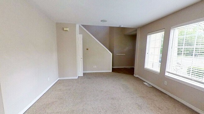 Building Photo - RENT SPECIAL! $500 OFF OF FIRST MONTH! 3 Bedroom, 2.5 Bath in the Cordata/Meridian Area!