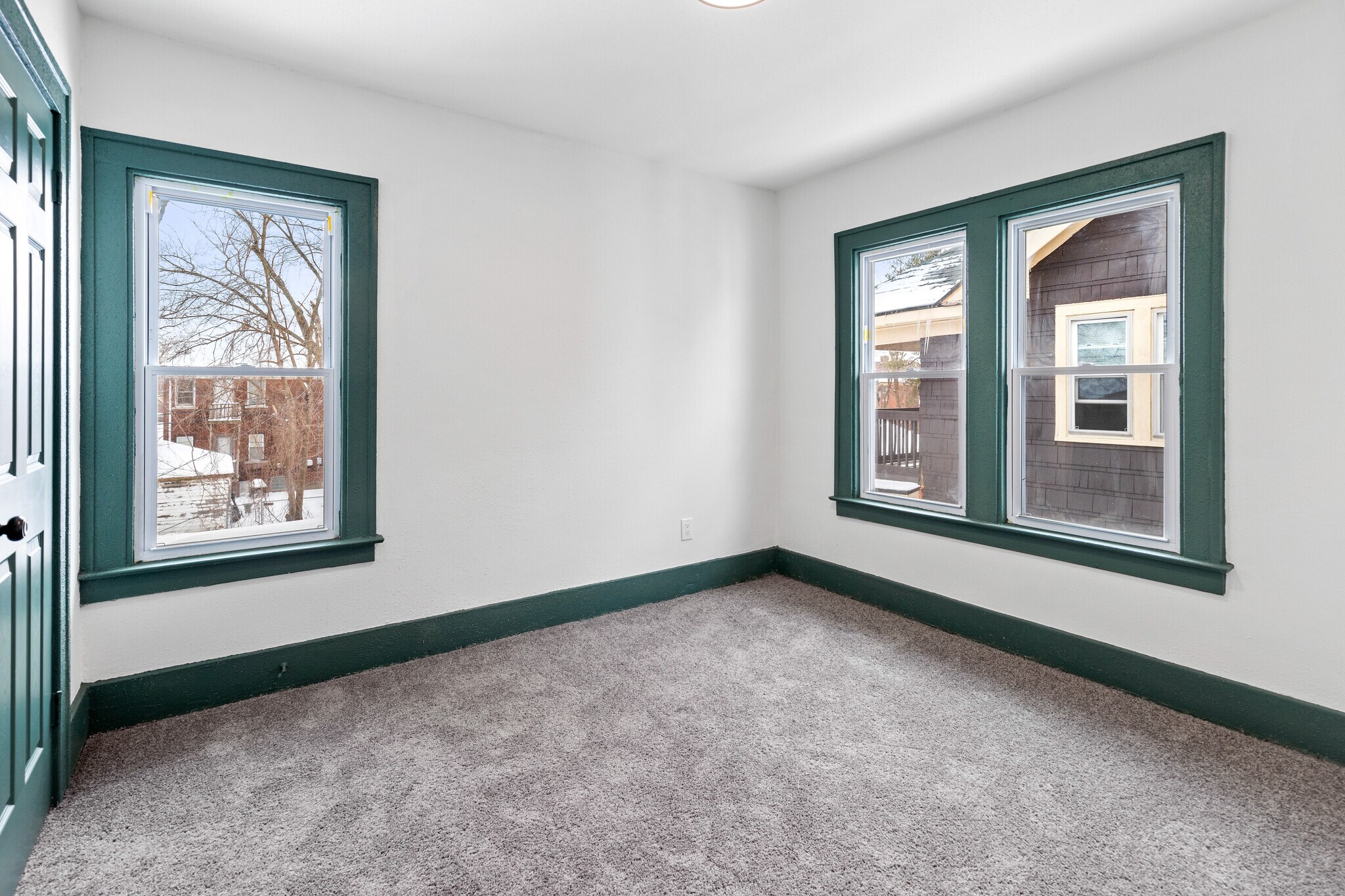 Building Photo - 4767 Sturtevant St