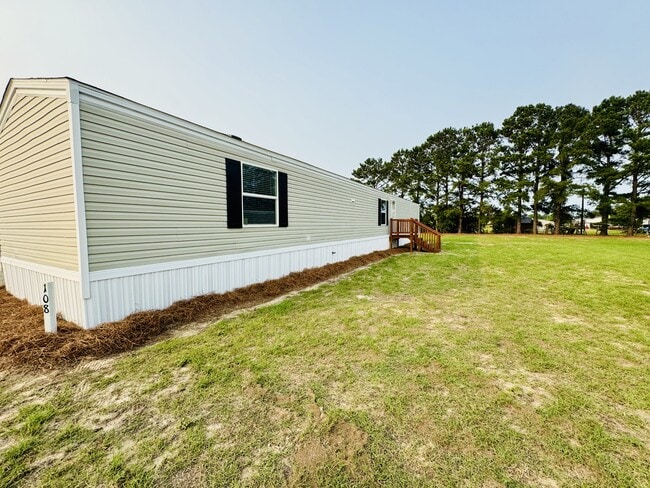 Building Photo - 108 Blissful Ct