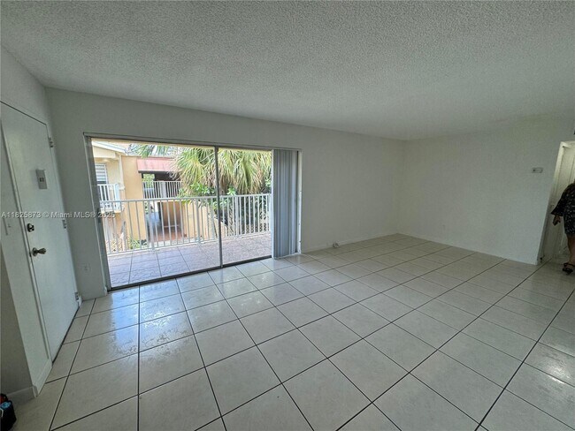 Building Photo - 4440 NW 79th Ave