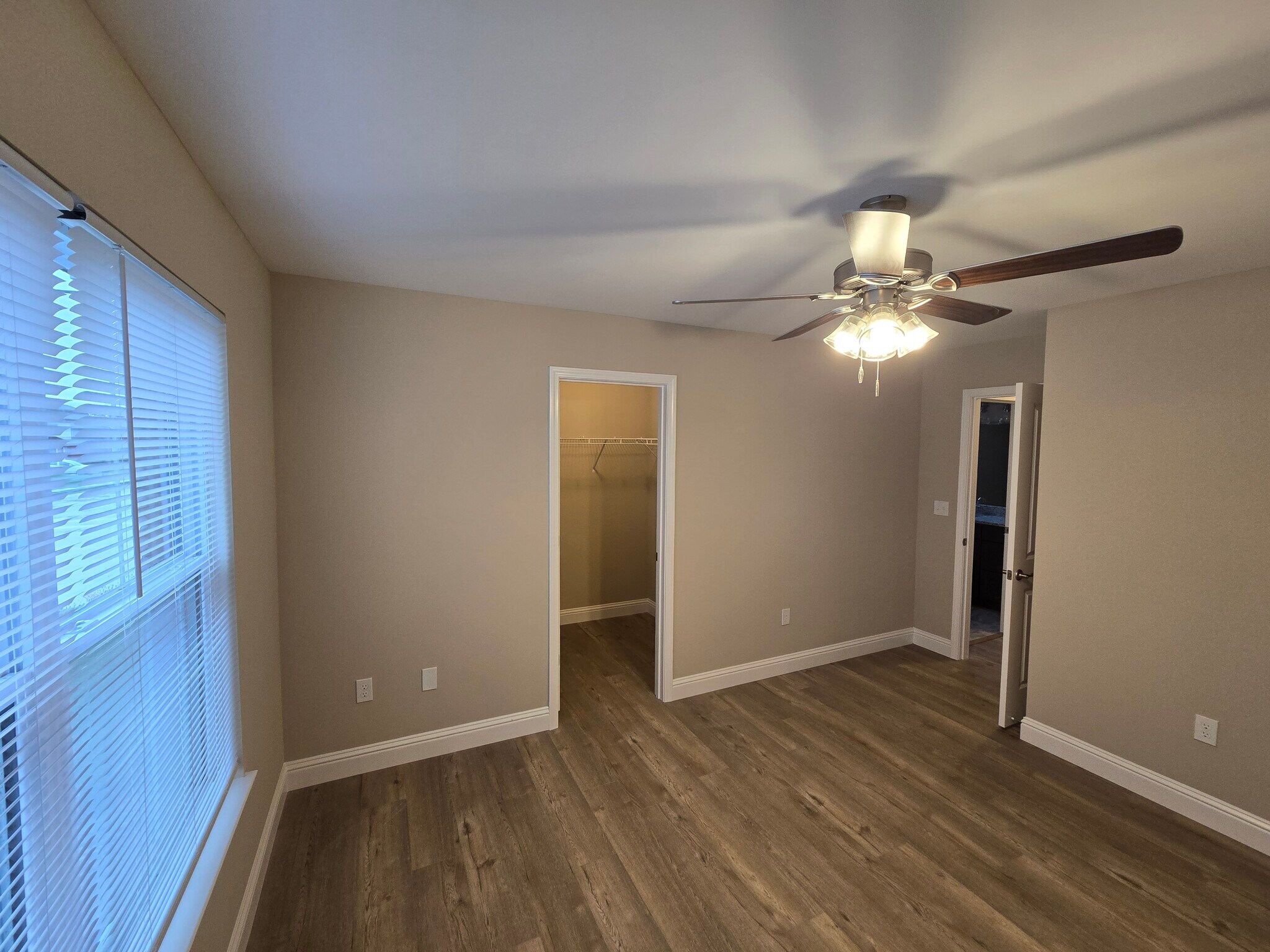 Building Photo - 2618 Cherry Farms Dr