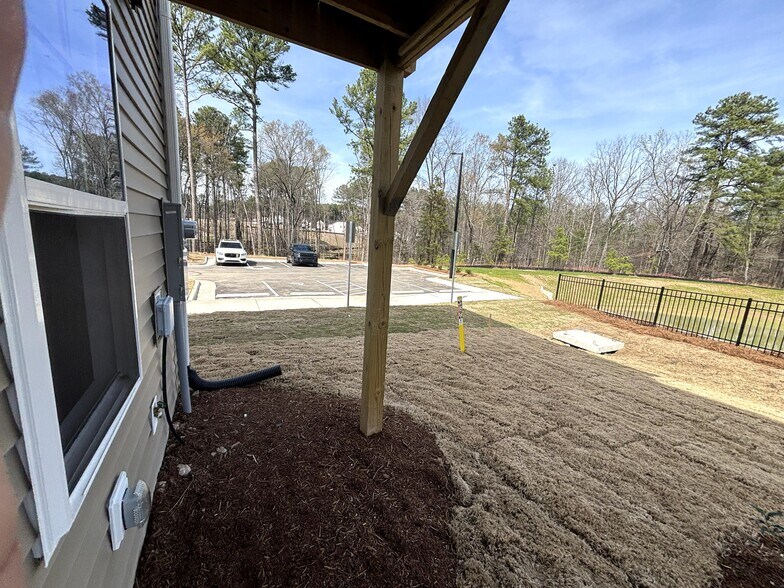 Building Photo - 3308 Gypsum Dr