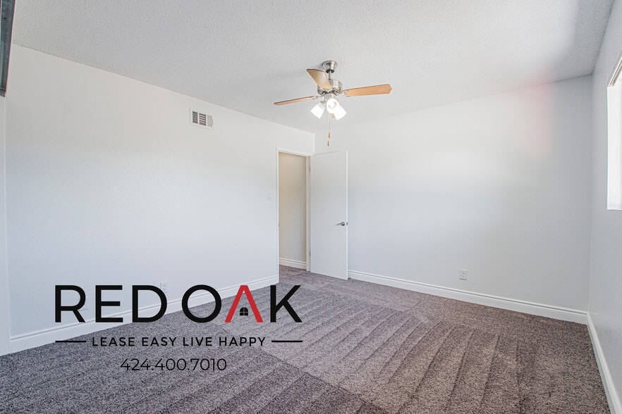 Building Photo - 151 Drake St