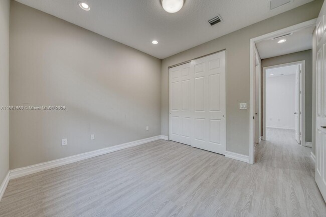 Building Photo - 13679 Moss Agate Ave