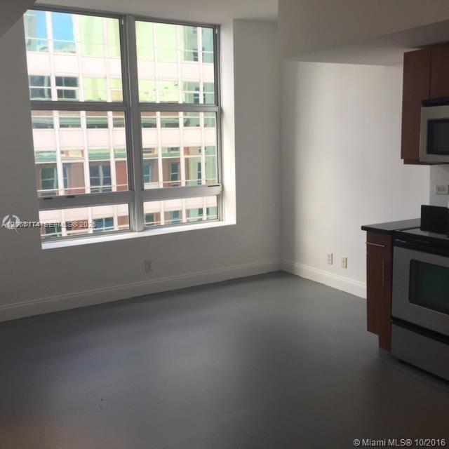 Building Photo - 111 E Flagler St