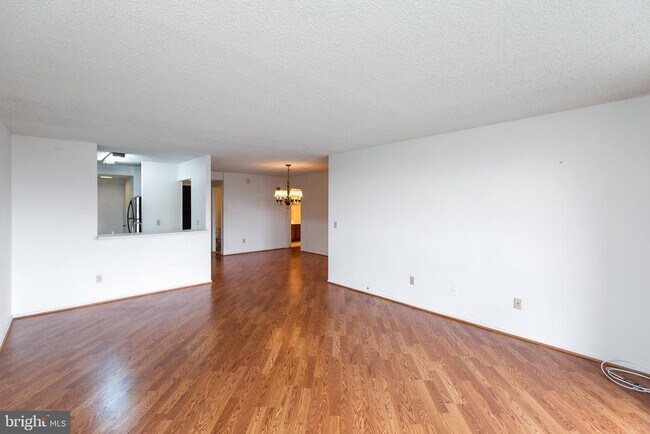 Building Photo - 6101 Edsall Rd
