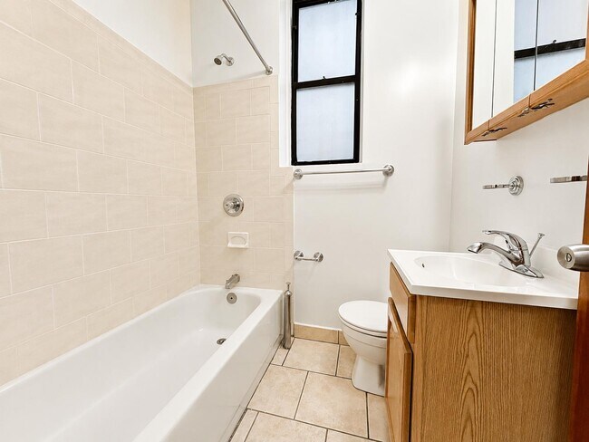 Floorplan - 3135 Broadway