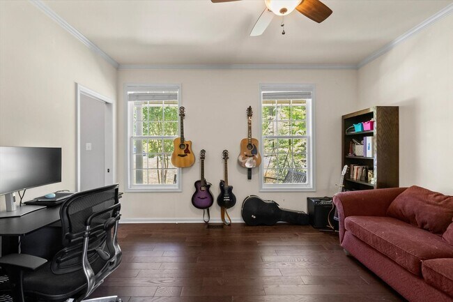 Building Photo - Gorgeous 5 Bed 3.5 Bathroom in Stafford, VA