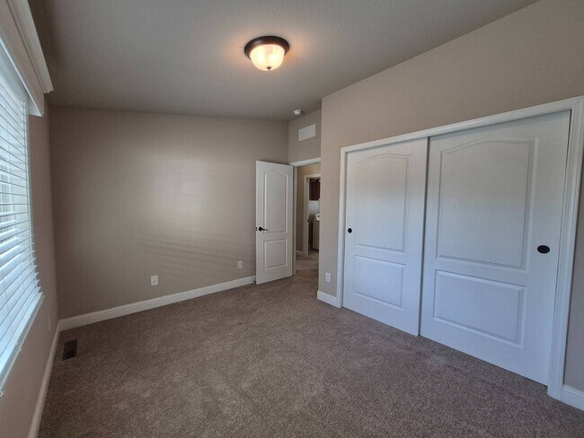 Building Photo - 4240 Hoopa Path