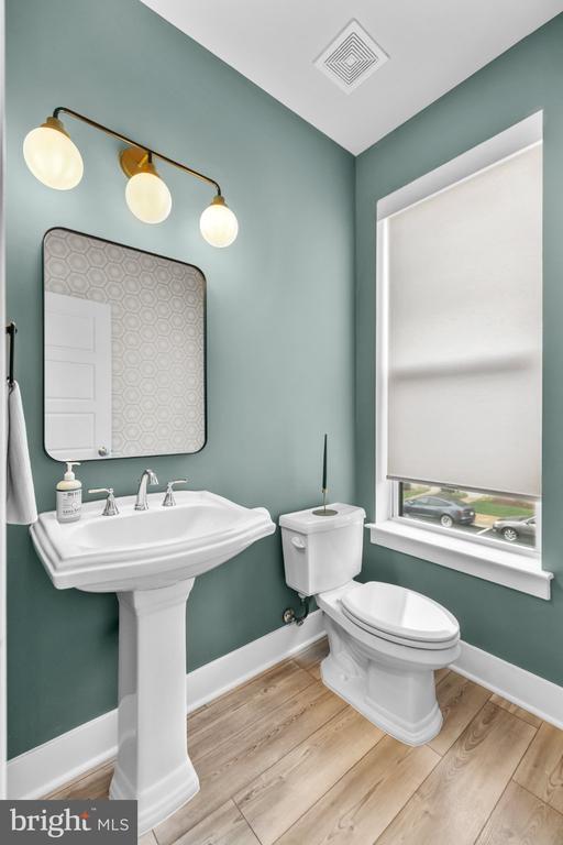 Building Photo - 42338 Nelsonville Ter