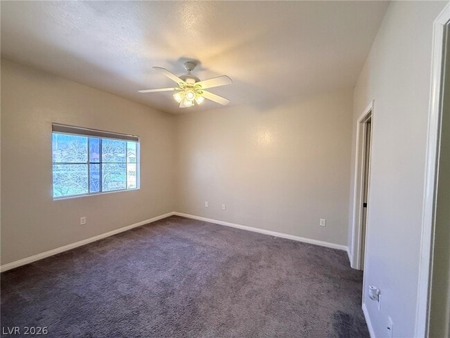 Building Photo - 2113 Echo Bay St