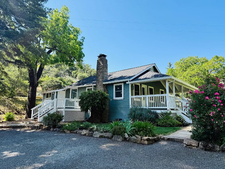 Building Photo - 2755 Monticello Rd