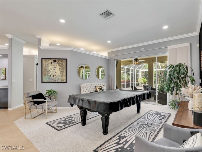 Building Photo - 9560 Cedar Creek Dr