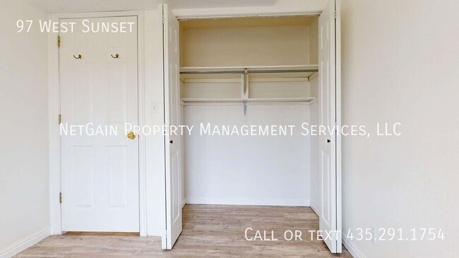 Building Photo - 97 West Sunset-